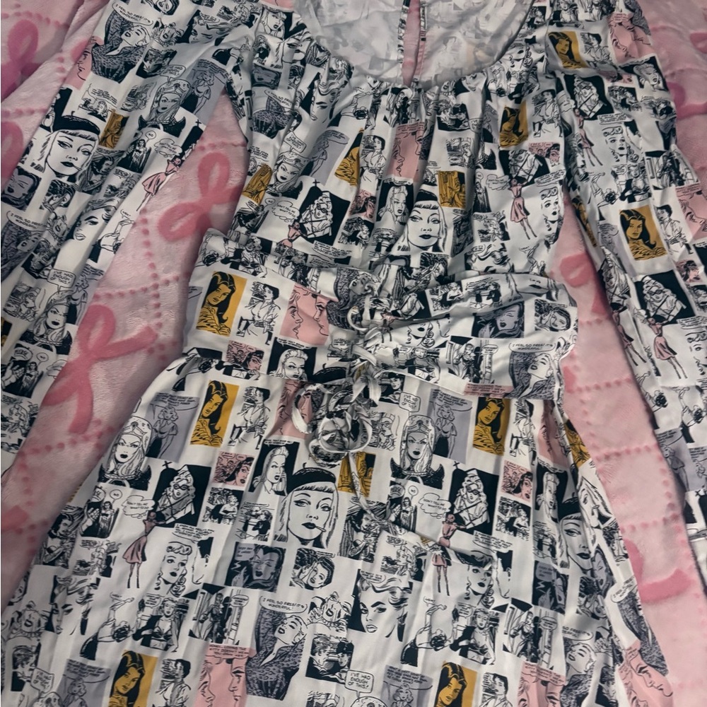 Reformation daisie comic dress